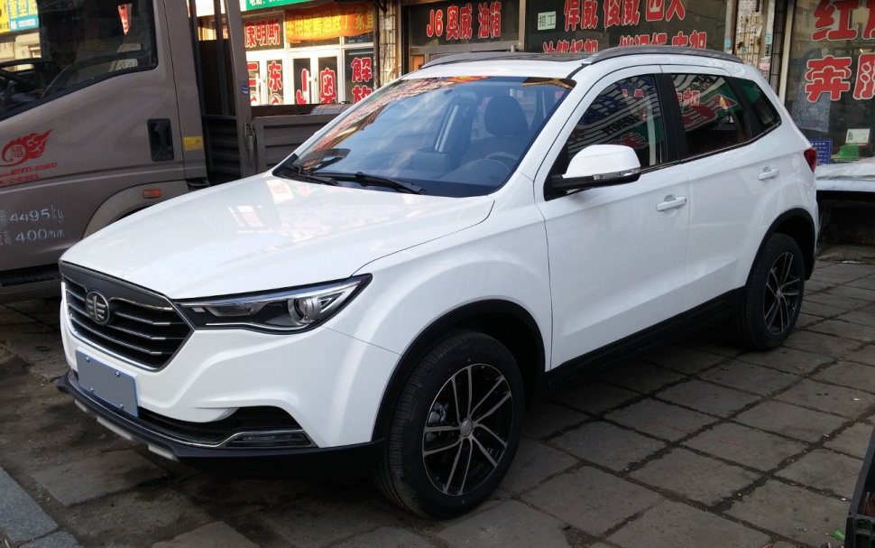 Машина faw besturn x40